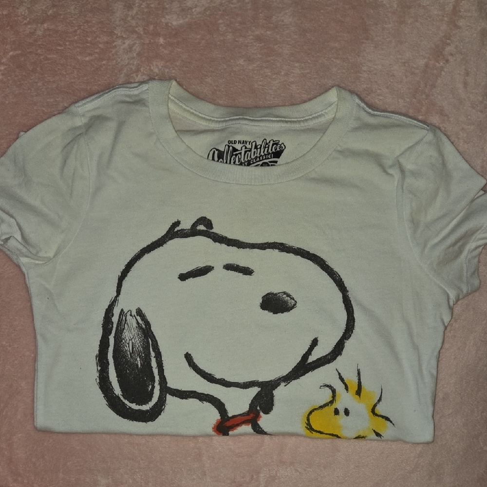 Old Navy White Snoopy Short Sleeve Tee